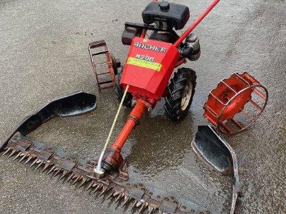 Bucher M200