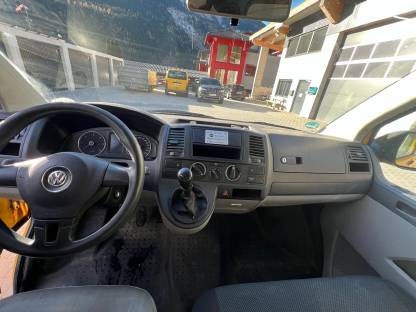 Bild 9:VW T5 Transporter