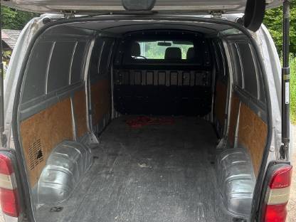 Bild 4:Toyota Hiace Lang Bj. 2010