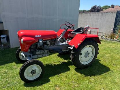 Bild 7:Traktor Lindner LW20