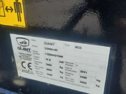 Bild 4:Giant 2500 HD Lader