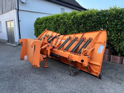 Bild 2:Hydrac SL 400 Schneepflug