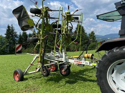 Claas Volto 900T