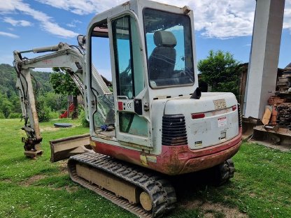 Bild 2:Takeuchi TB 135