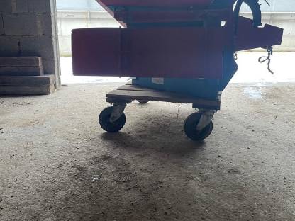 Bild 2:Kunstdüngerstreuer Diadem