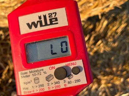 Bild 3:Stroh Rundballen