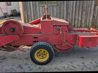 Bild 2:Welger AP12 HD Presse