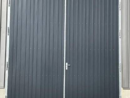 Bild 7:Türen und Tore für die Landwirtschaft