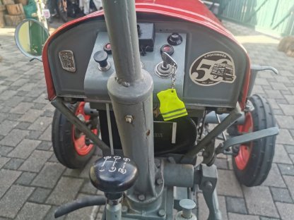 Bild 2:Lindner-Traktor SD 21, Bj. 1955, fahrbereit