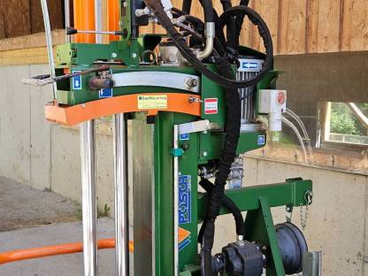 Bild 2:Holzspalter POSCH Hydro Combi 16