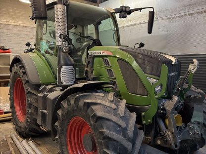 Fendt 513 Vario Profi Plus