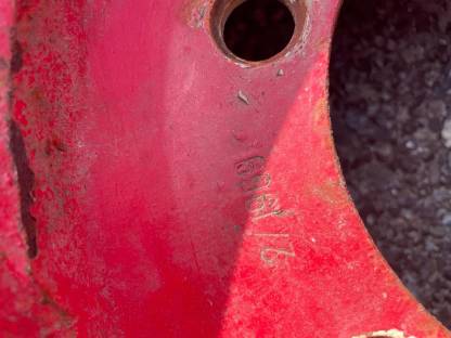 Bild 4:Anhängerreifen