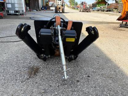 Bild 6:Steyr 8055 A Schmalspur