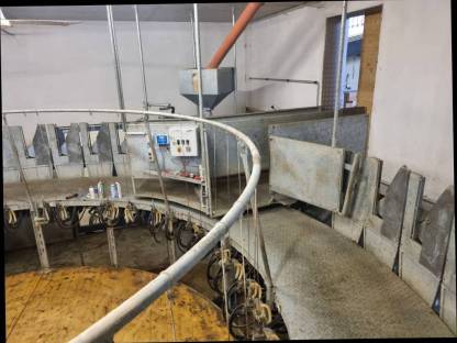 Bild 6:Melkkarussell Schafe Ziegen