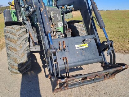 Bild 2:Frontlader Mammut Fendt HLP 240