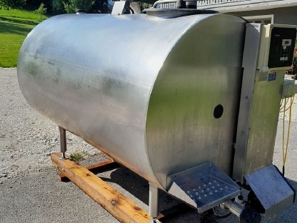 Bild 2:DeLaval Milchtank 2.000 l