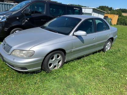 Bild 2:Opel Omega-B 2,5 Td