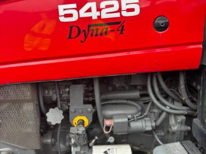 Bild 3:Massey Ferguson 5425 Dyna-4