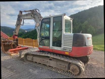 Bild 4:Bagger Takeuchi TB 1140 mit Powertilt