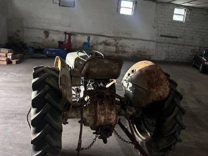 Bild 3:Ferguson Traktor TEF