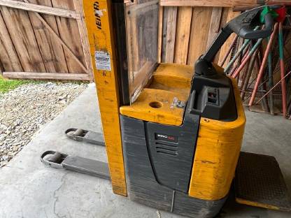 Bild 3:Jungheinrich ERC 12 Ameise/Hochhubwagen 160 cm-250 cm