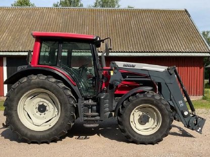 2010 Traktor Valtra N 111e