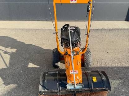 Bild 3:Kehrmaschine AS 830 EcoBrush