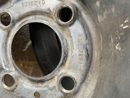 Bild 3:Reifen 165 65 R14