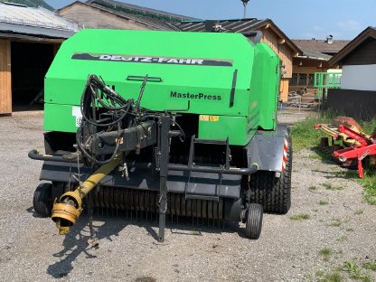 Bild 3:Kombipresse generalüberholt Deutz-Fahr MP 135