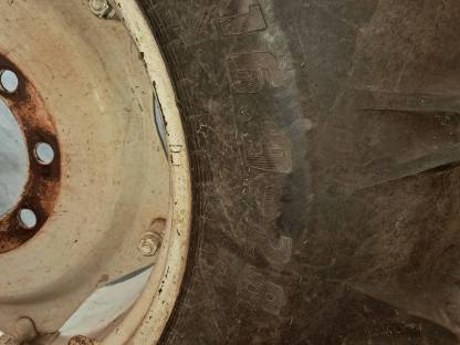 Bild 3:Reifen Alliance 16.9-28