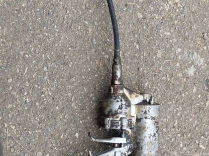 Bild 2:Druckluftfettpresse