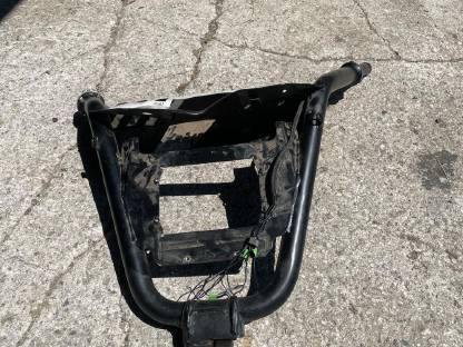 Bild 6:Ibex G4 Bildschirm und Holm