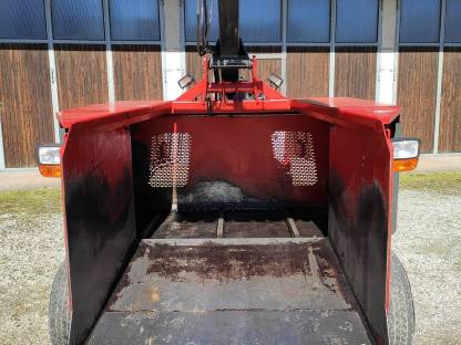 Bild 4:Silomaxx SVT 3545 W Silokamm Selbstfahrer