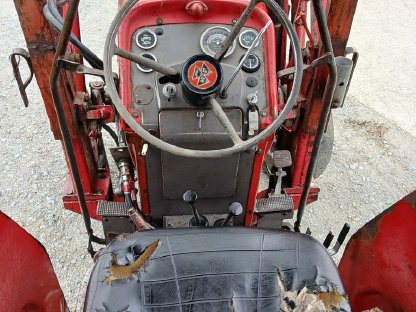Bild 4:Massey Ferguson 165