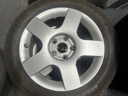 Bild 2:Audi A3 Komplettsatz