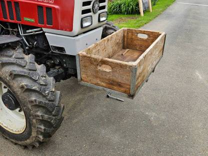 Forstkiste für Steyr 8065