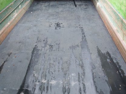 Bild 5:Einachs-Dreiseitenkipper von Pühringer 3,55 x 1,90