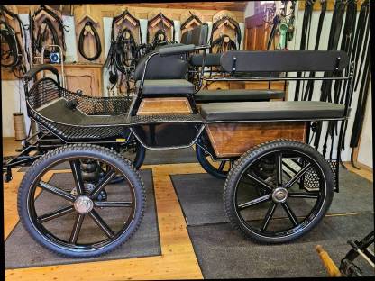 Bild 2:Trainingswagen neu