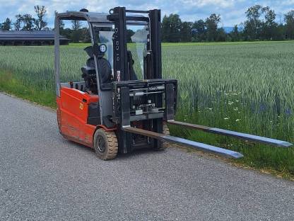 Verkaufe Gabelstapler Toyota BT