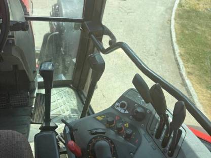 Bild 9:Massey Ferguson 8140