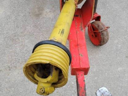 Bild 5:Kirchner T2050 Miststreuer