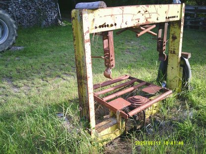 Bild 2:Reifenmontiergerät