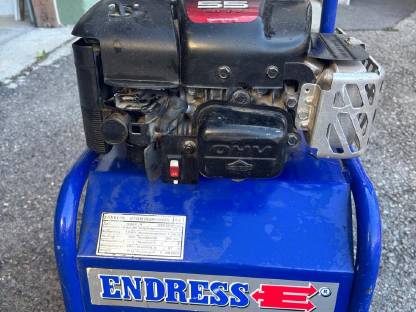 Bild 3:Endress Stromaggregat