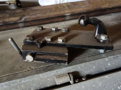 Bild 2:New Holland Anhängebock Schlitten mit Kugelkopf-Kupplung