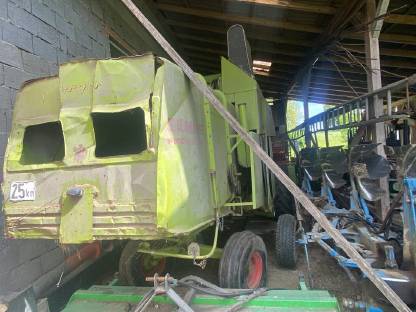 Bild 2:Verkaufe Claas Mähdrescher