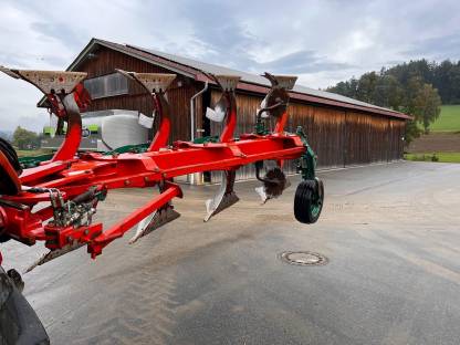 Bild 2:Kverneland Pflug