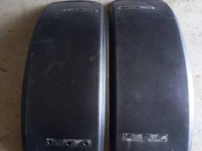 Bild 3:Kunststoffkotflügel vorne Steyr 8130