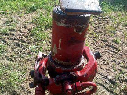 Bild 2:Kipperzylinder