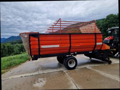 Bild 2:Ladewagen Fahr K550