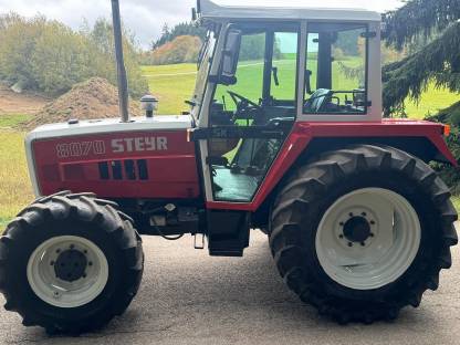 Bild 3:Steyr 8070 SK2